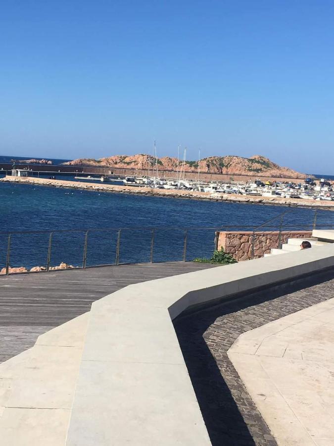 Apartamento Tanca Della Torre Trilocale Vista Mare Isola Rossa Exterior foto
