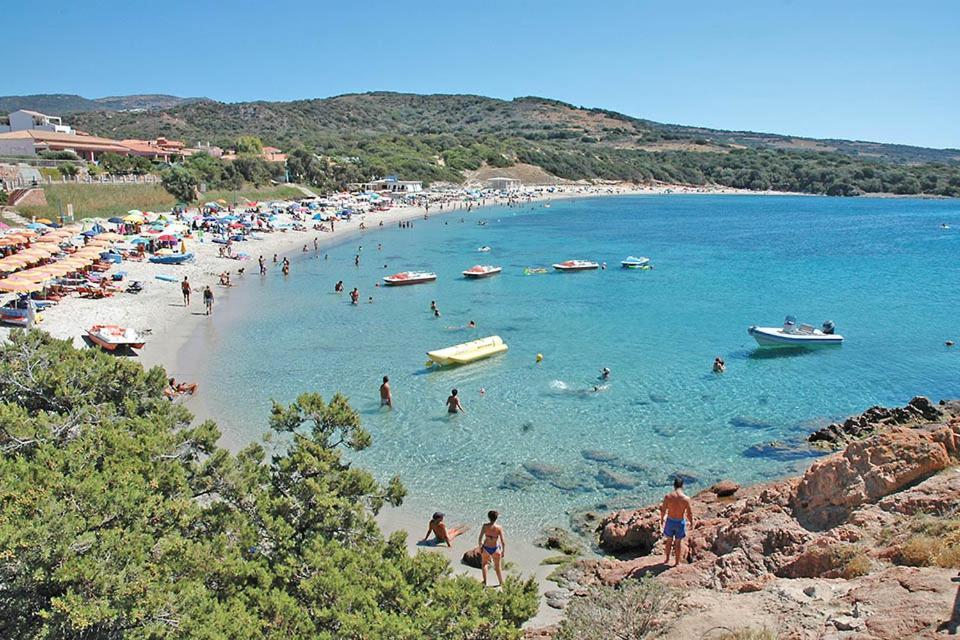 Apartamento Tanca Della Torre Trilocale Vista Mare Isola Rossa Exterior foto